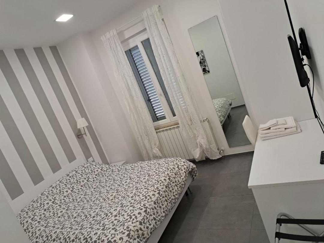 Massaro Apartments Via Firenze Pescara Abruzzo Exterior foto